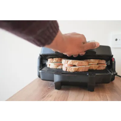 Defy 4-Slice Toaster